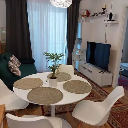 In 45808 Апартаменты