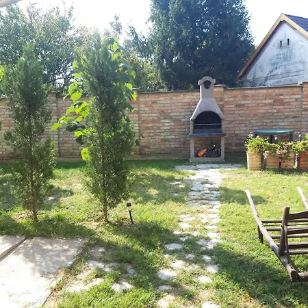 Appartamento In 38456 *