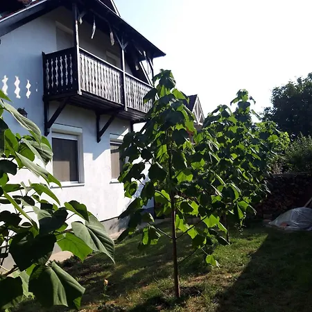 In 38456 Balatonszárszó