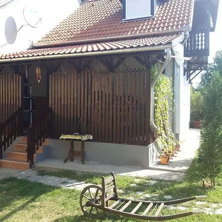 In 38456 * Balatonszárszó