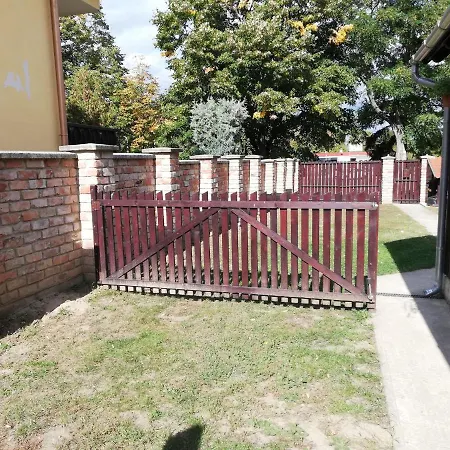 In 38456 Apartman Balatonszemes