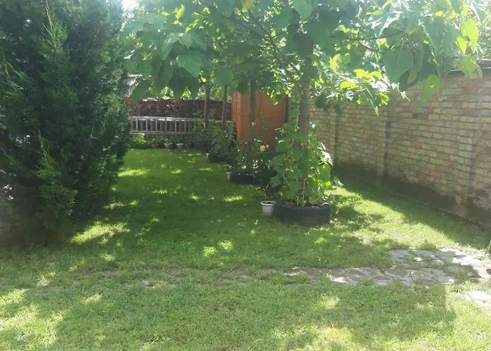 In 38456 Balatonszárszó