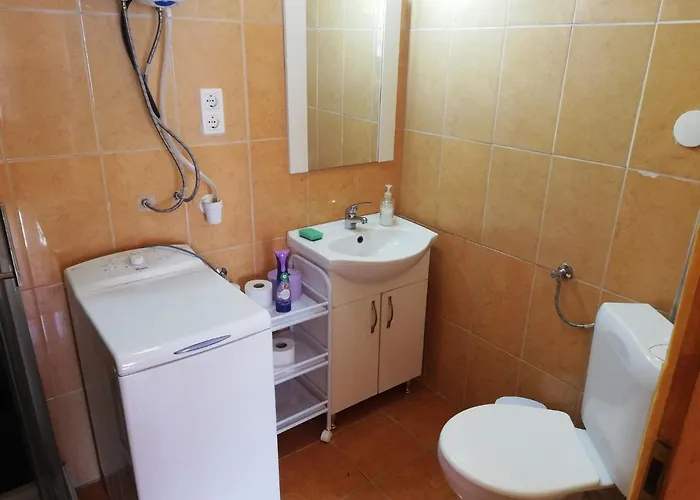 In 38456 Balatonszárszó