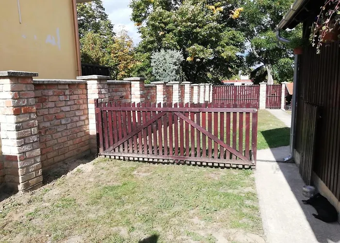In 38456 Апартаменты Балатонсемеш